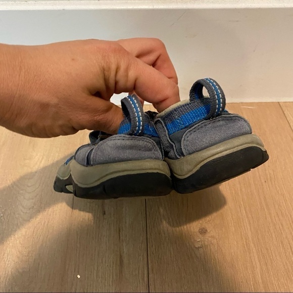 Keen newport Blue Sandals Boys 9 - Picture 4 of 7